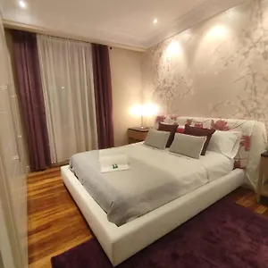 En Vivienda Gran Via , Bilbao Spain